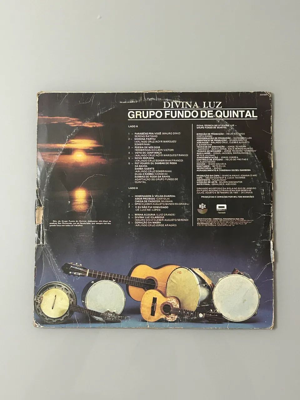 Grupo Fundo de Quintal Disco de Vinil Divina Luz - Foto 2