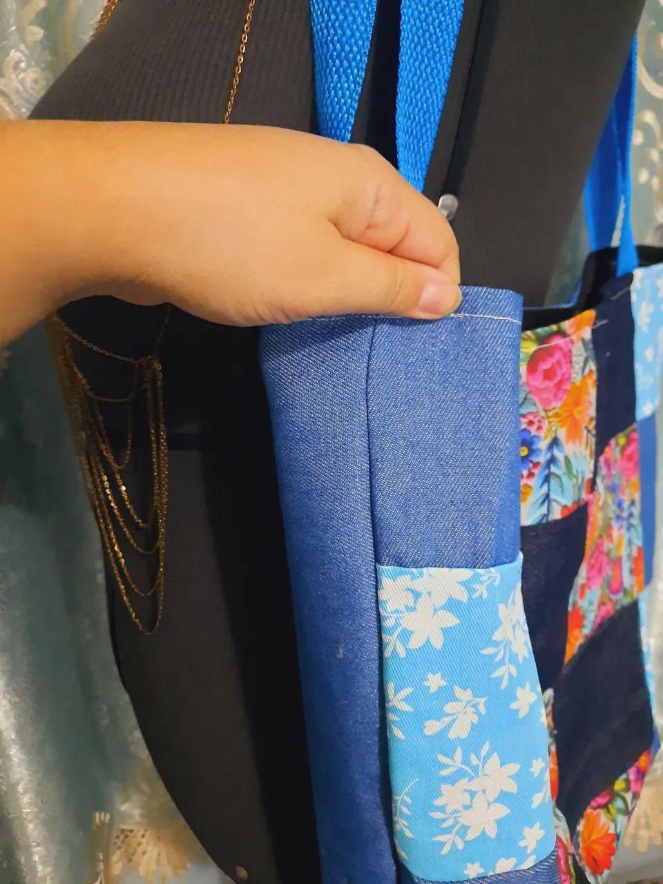Bolsa Ecológica/ Ecobag Artesanal Grande/ Patchwork de sarja e jeans  - Foto 4