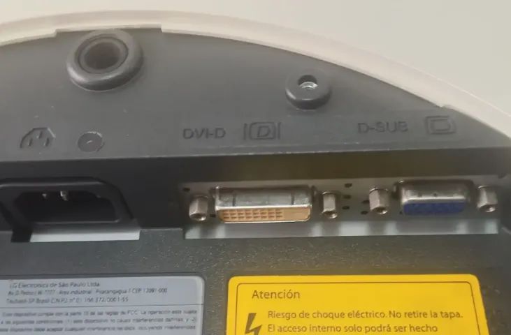 Monitor Lcd Lg Flatron L1740pq Vga E Dvi - Foto 4