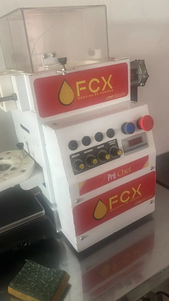 Máquina modeladora  - Foto 2