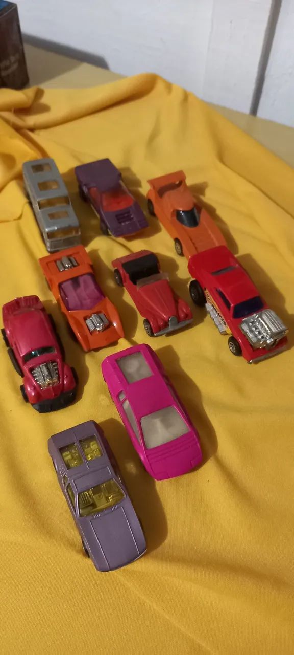 Miniatura diversas  lote  com 09 peças. 
