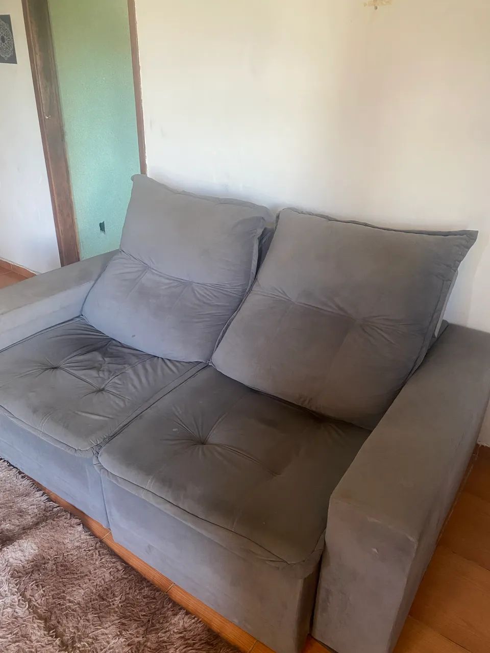 Sofá retrátil 300 Reais