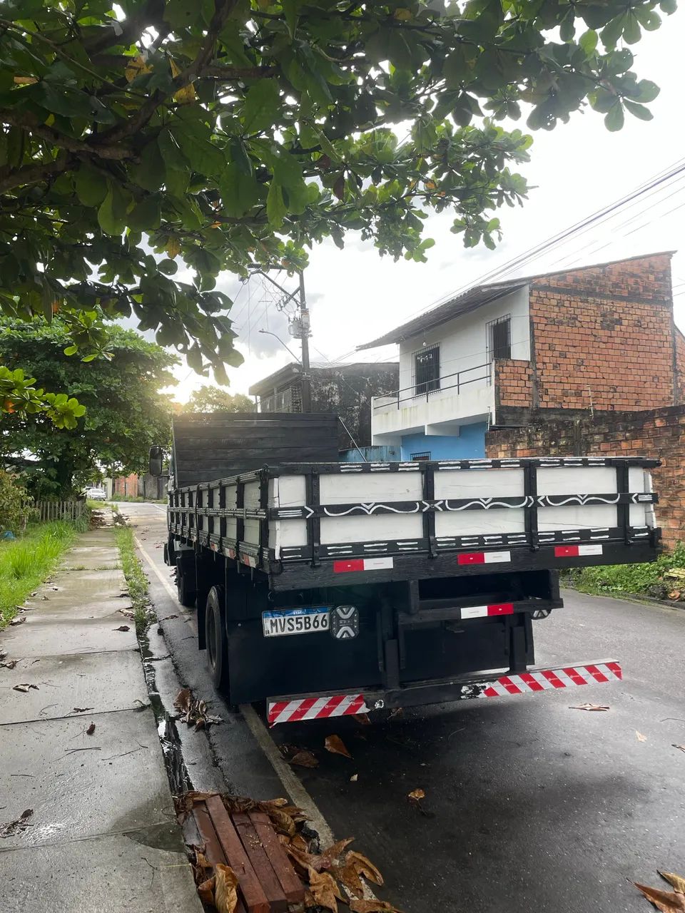 Veículos para FRETES.