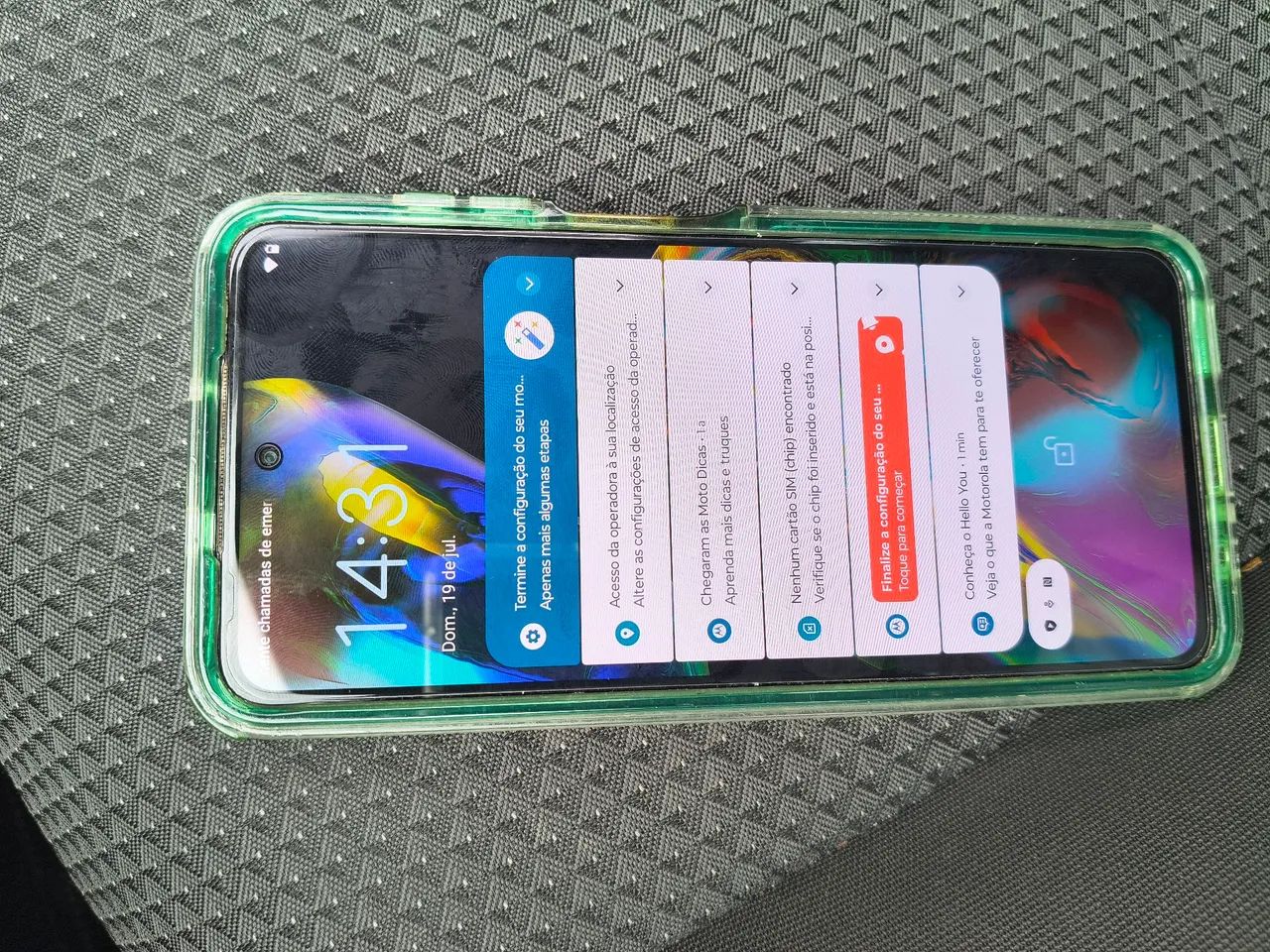 Moto G82