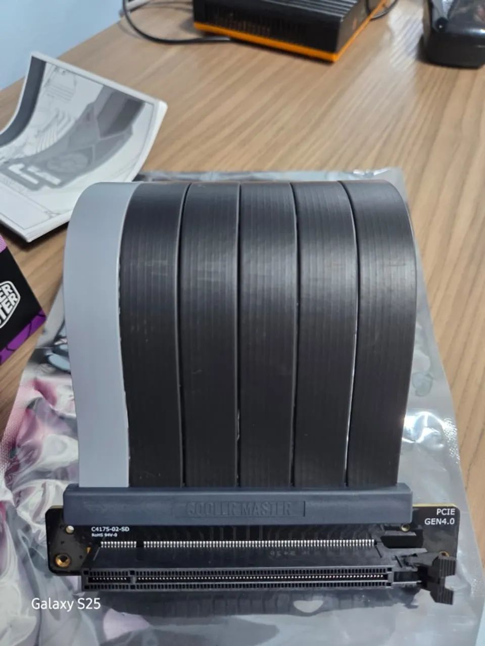 Suporte Placa de Vídeo Vertical PCIe 4.0 Cooler Master v3 - Foto 3