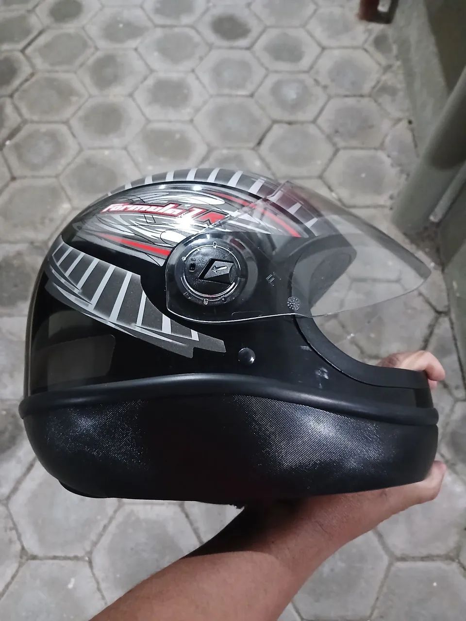 Capacete praticamente Zero - Foto 2