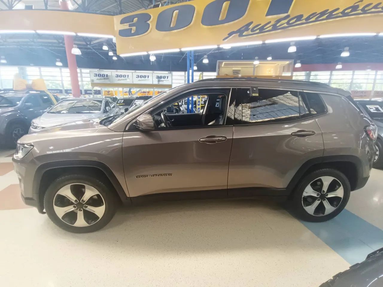 Jeep Compass Longitude 2.0 4X2 Flex 16V Aut. 2017 - Foto 5