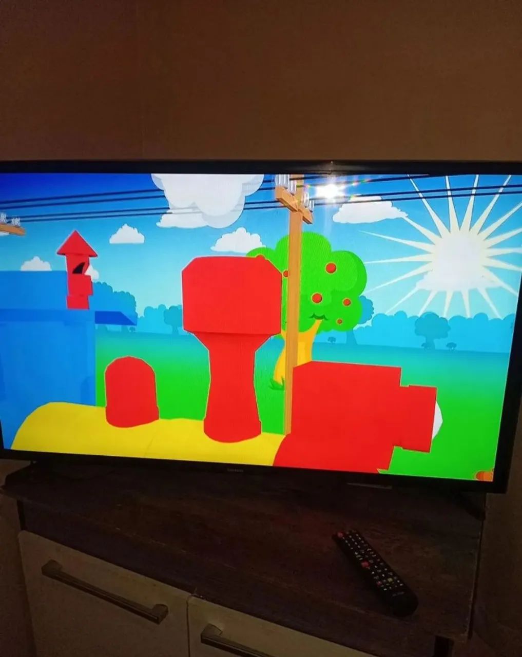 TV Samsung smart 43 polegadas muito nova imagem perfeita  - Foto 5