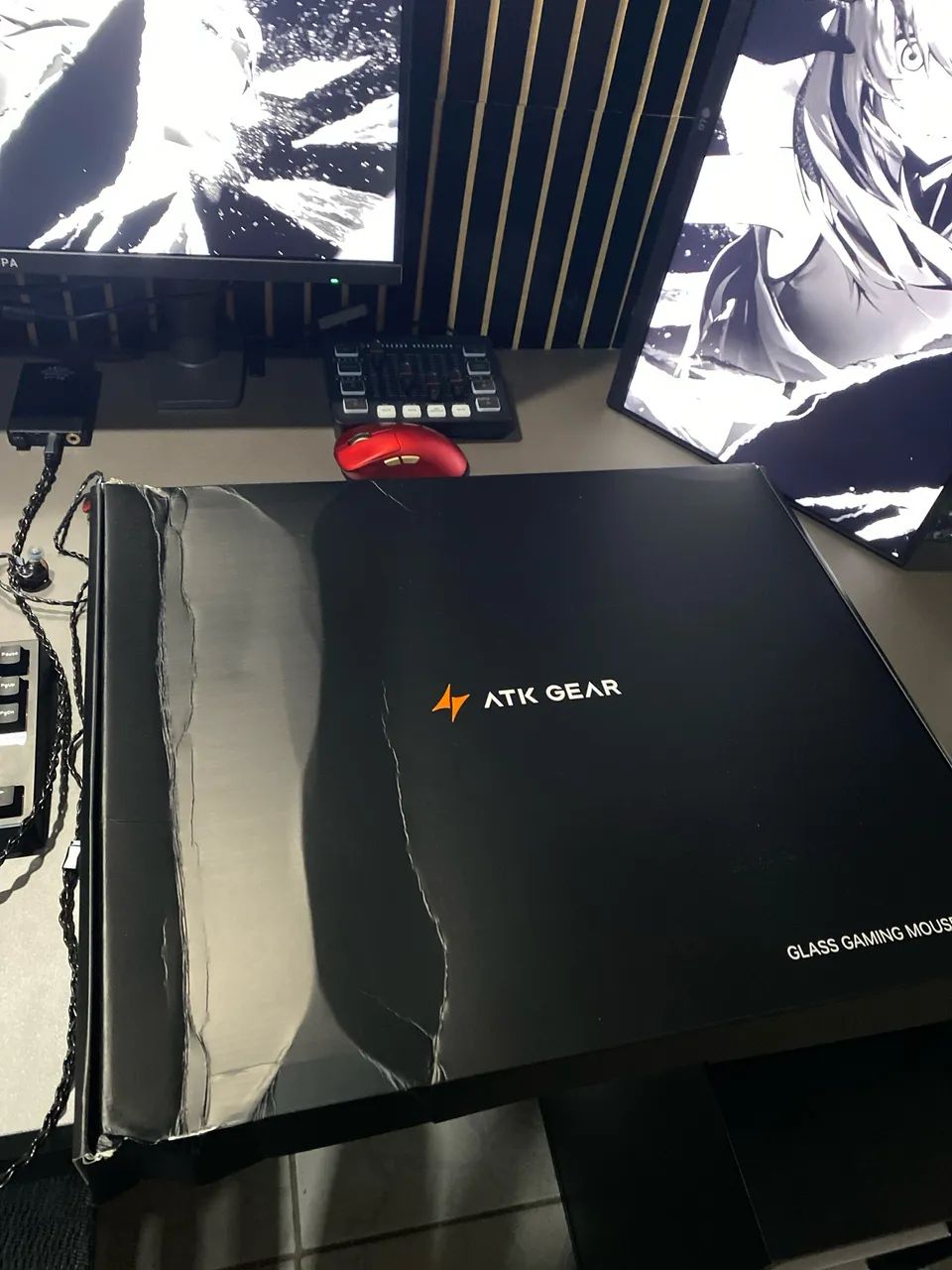 Mousepad de vidro ATK Crimson -Novo - Periféricos e Acessórios de