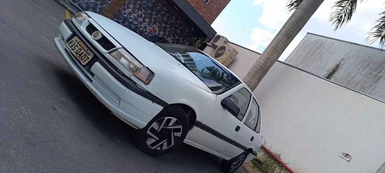 Chevrolet Vectra CD 2.0 (modelo Antigo) 1996