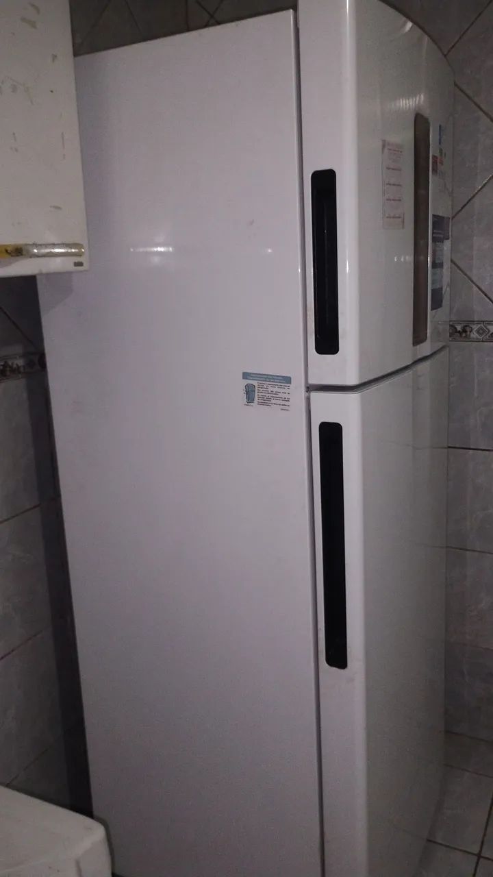 Geladeira Eletrolux 480lt - Foto 2