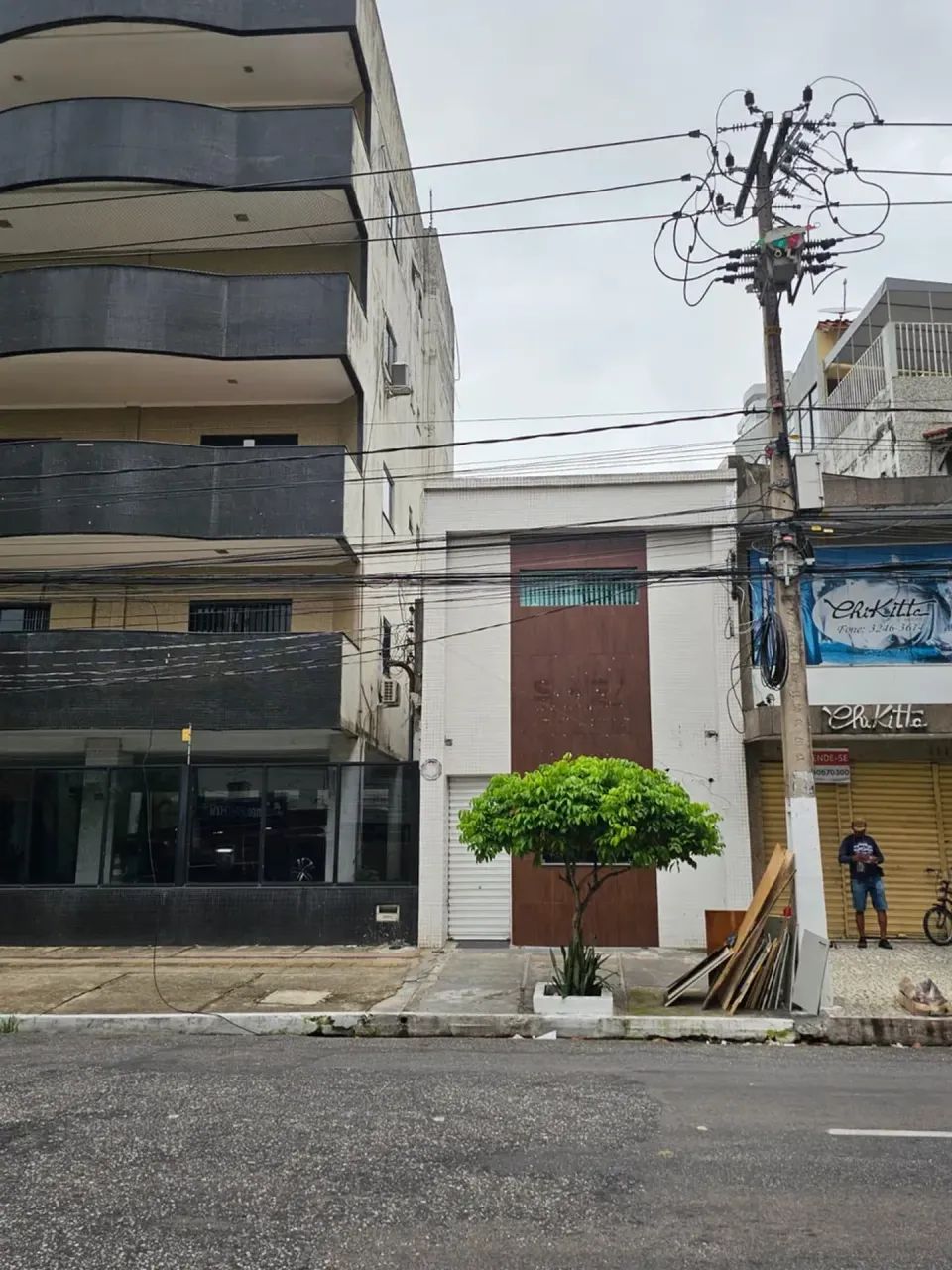 PRÉDIO COMERCIAL À VENDA | 130M² | 2 PAVIMENTOS | NAZARÉ