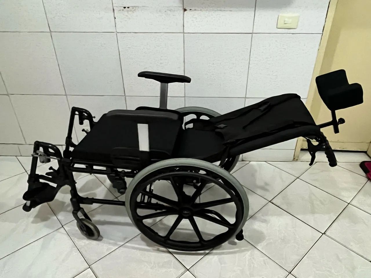 Cadeira de rodas articulada ortobrás - Foto 2