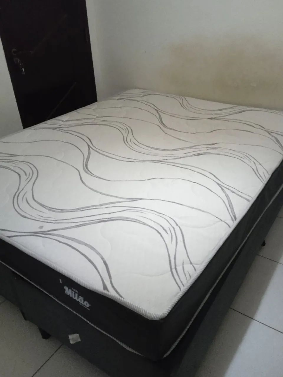 CAMA BOX QUEEN BASE SEPARADA  - Foto 2