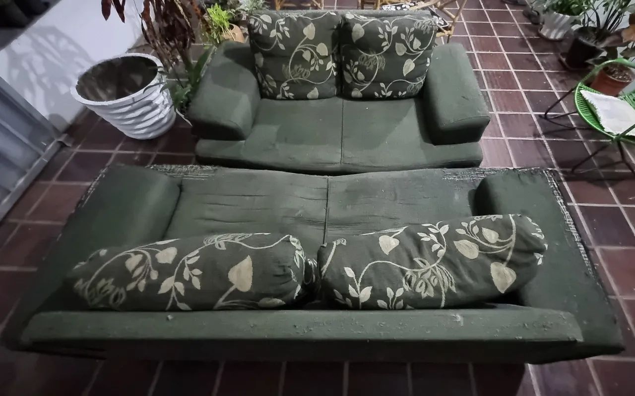 Sofás para reformar (sofá 2 e 3 lugares) - Foto 3