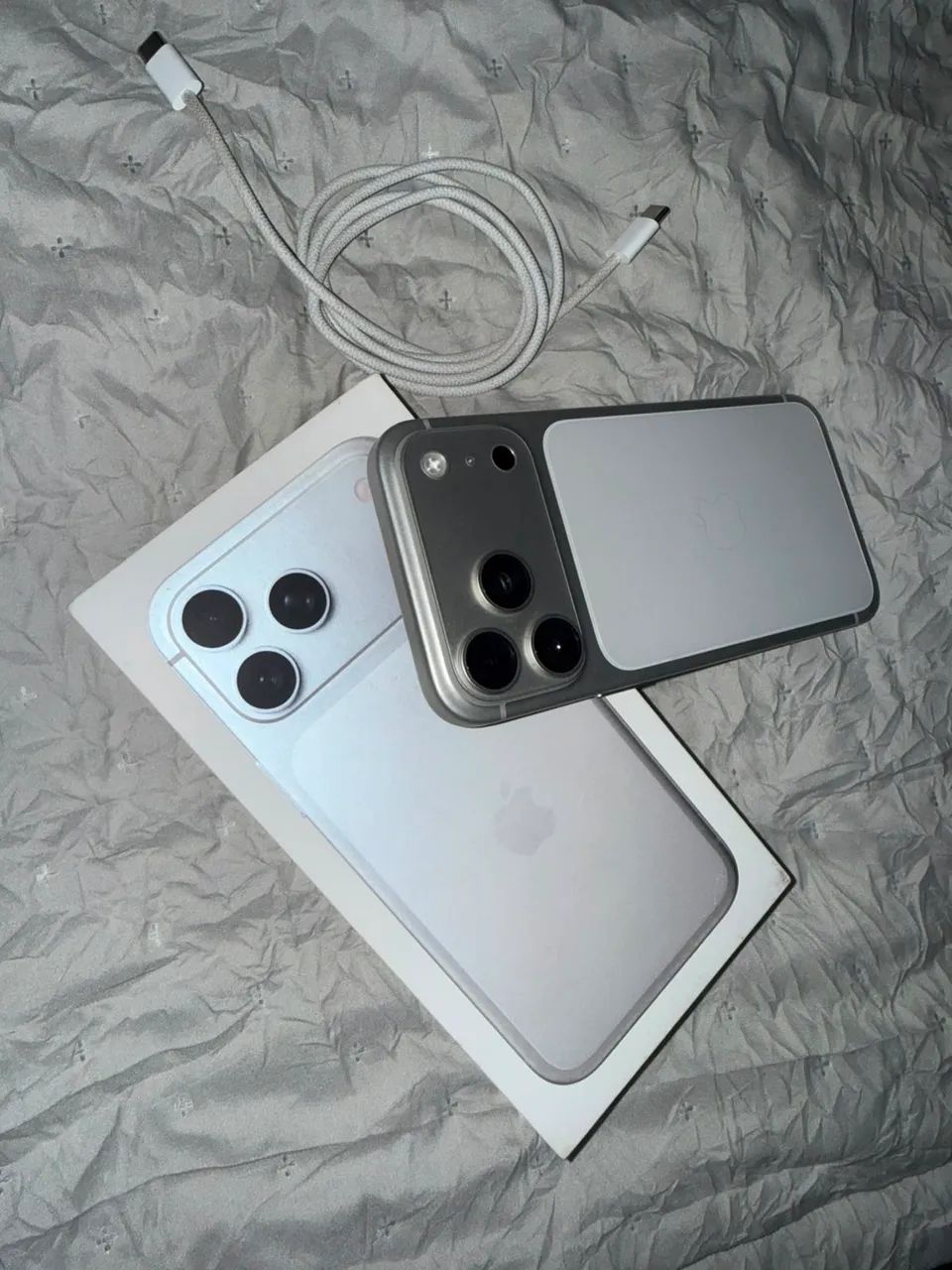 iPhone 17pro Max 256 bb - Foto 3