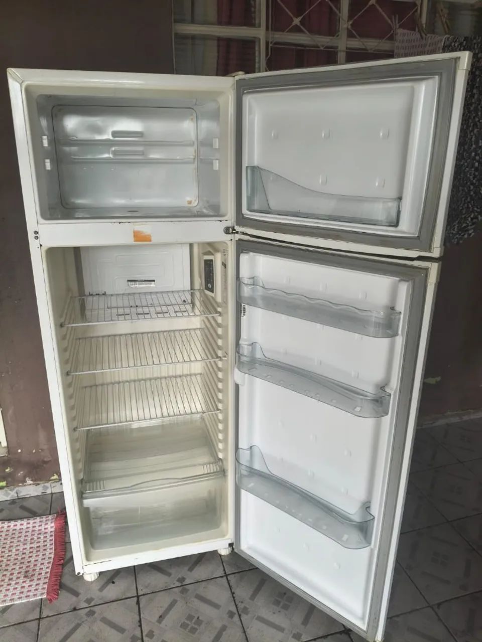 Geladeira Consul Degelo Seco Automático  - Foto 2
