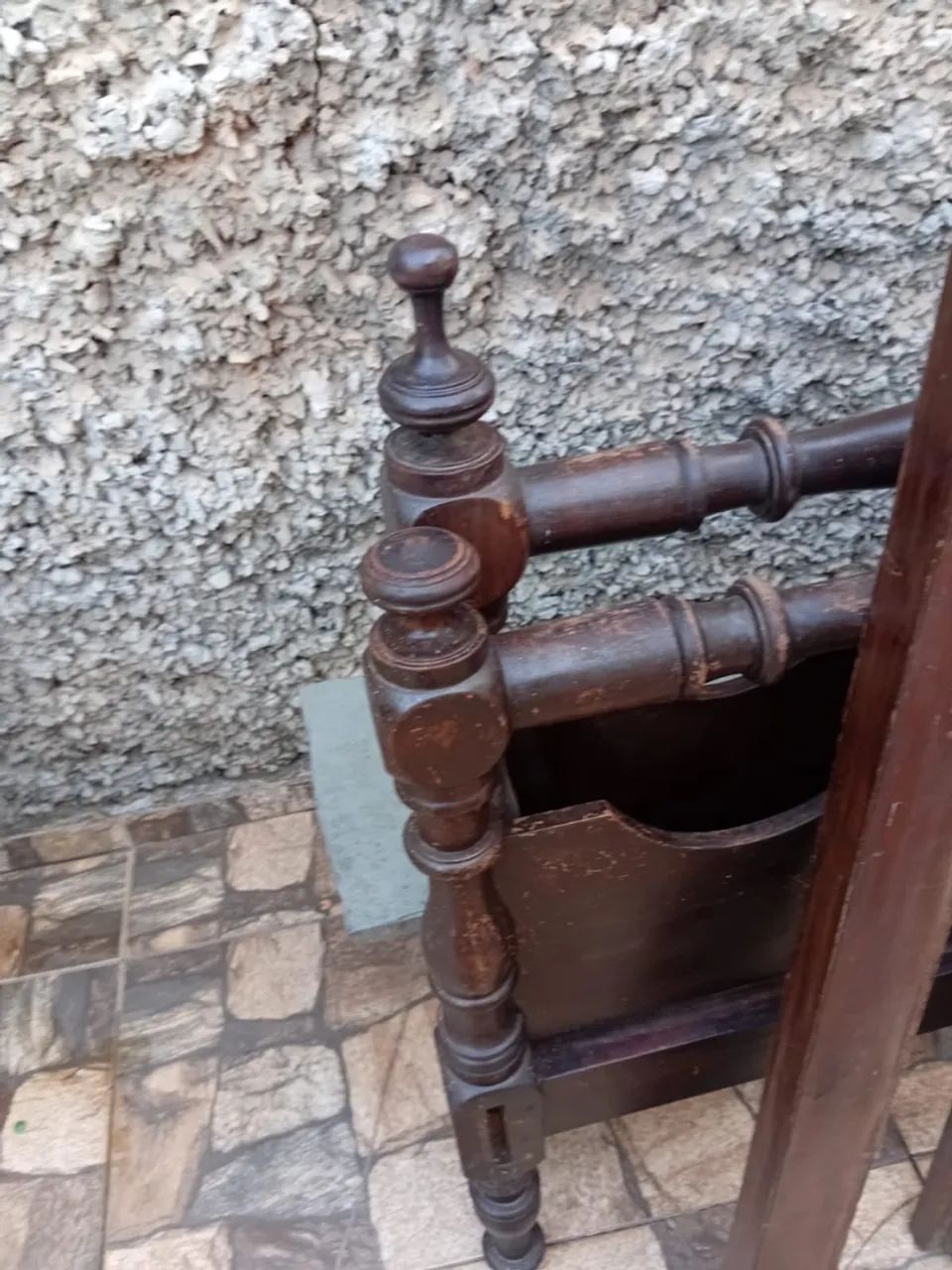 Camas de solteiro madeira nobre ?roxinho? - Foto 4