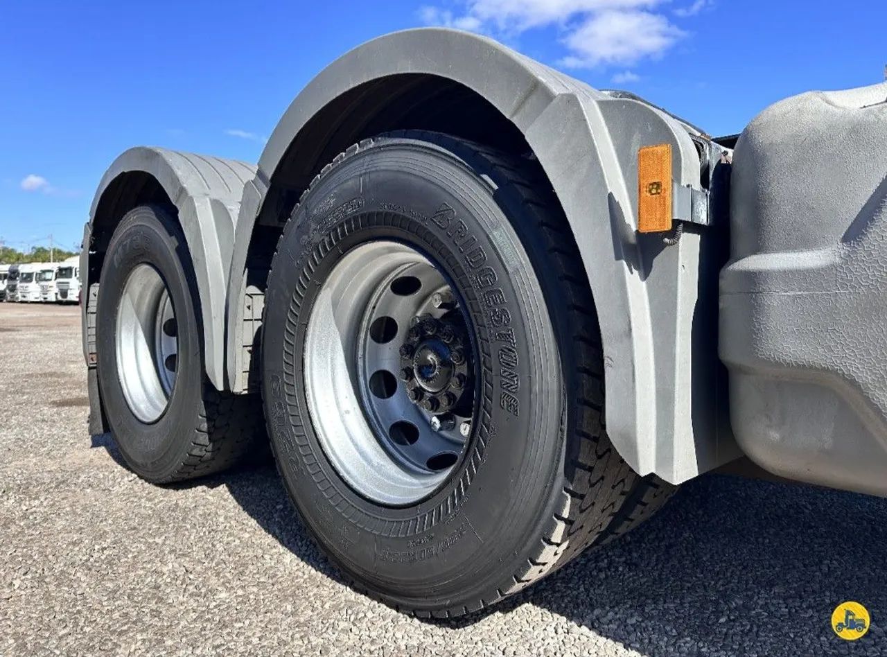 MB AXOR 2544 6X2<br>2019/2019<br>TETO ALTO<br>AUTOMÁTICO - Foto 6