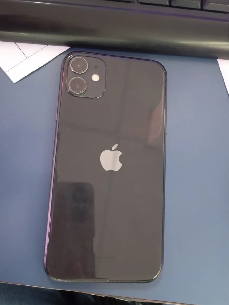 Vendo um iPhone 11 - Foto 2