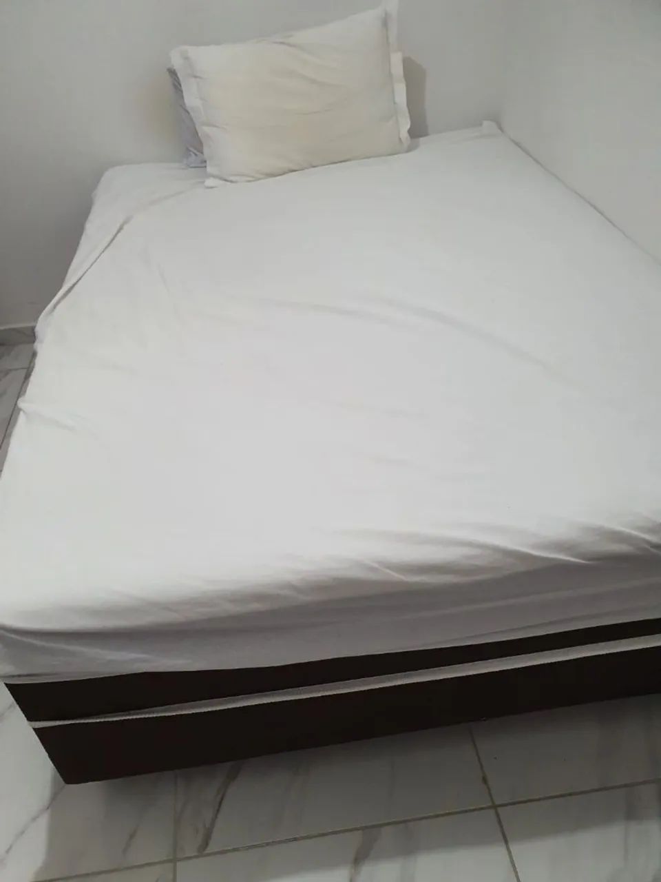 P/ VENDER RÁPIDO - CAMA DE CASAL - Foto 3