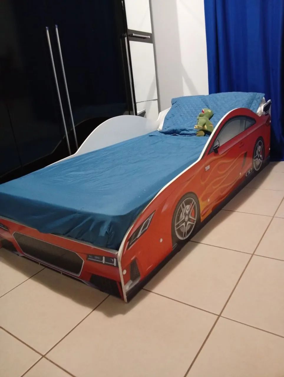 Cama de carrinho sem colchão 