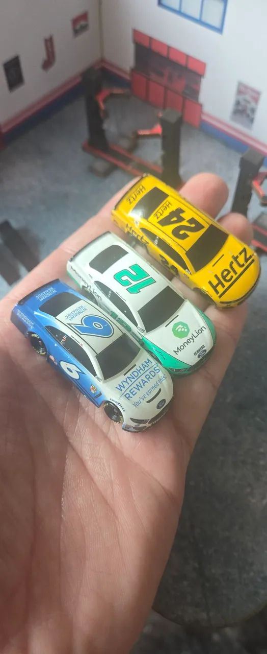 lote 3 miniaturas nascar 1/87 authentics 2019 - Foto 2