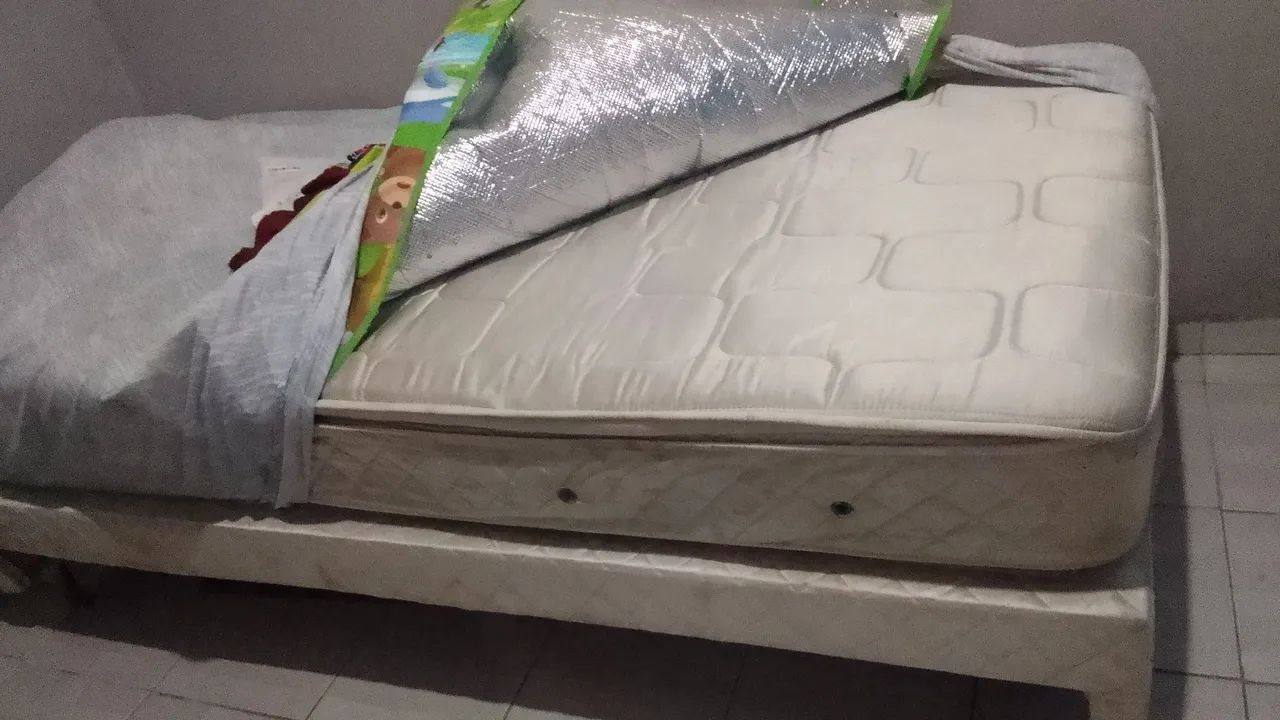 Cama solteirão base e colchão 