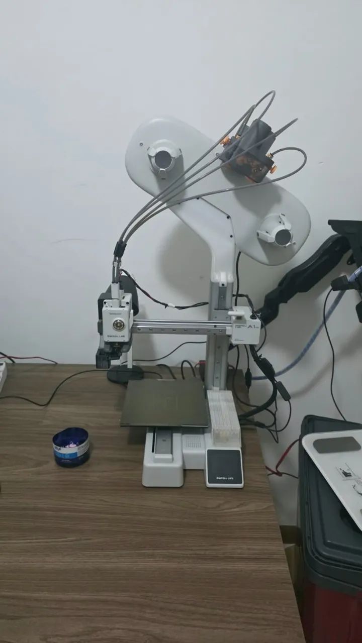 impressora 3d bambu lab A1 mini AMS lite seminova