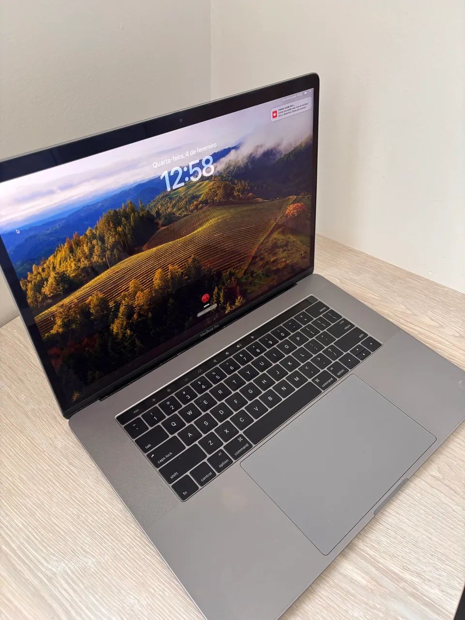 MacBook Pro Touch Bar ( 2016) - Foto 3