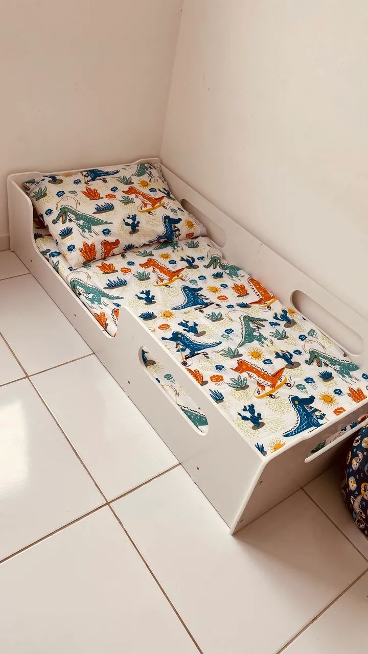 cama infantil com colchão 