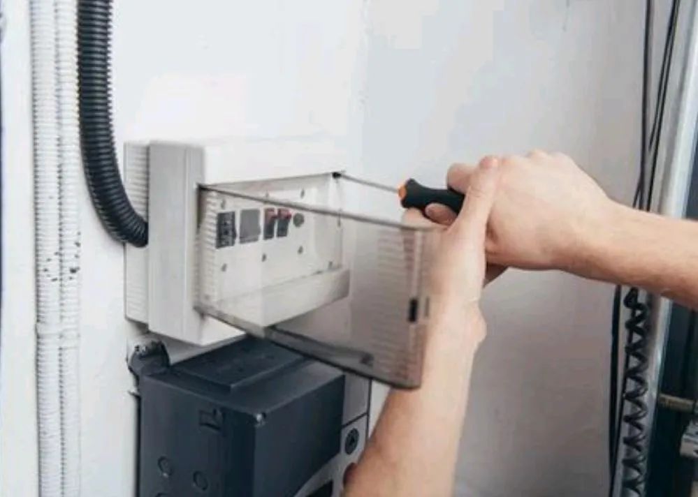 Reparos Elétricos  - Foto 3