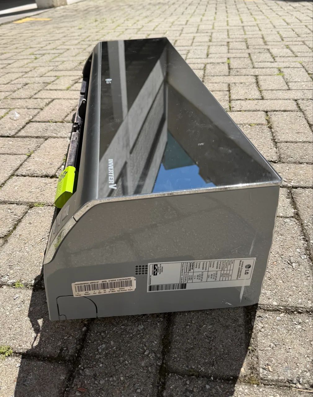 Evaporadora LG Inverter Espelhada 