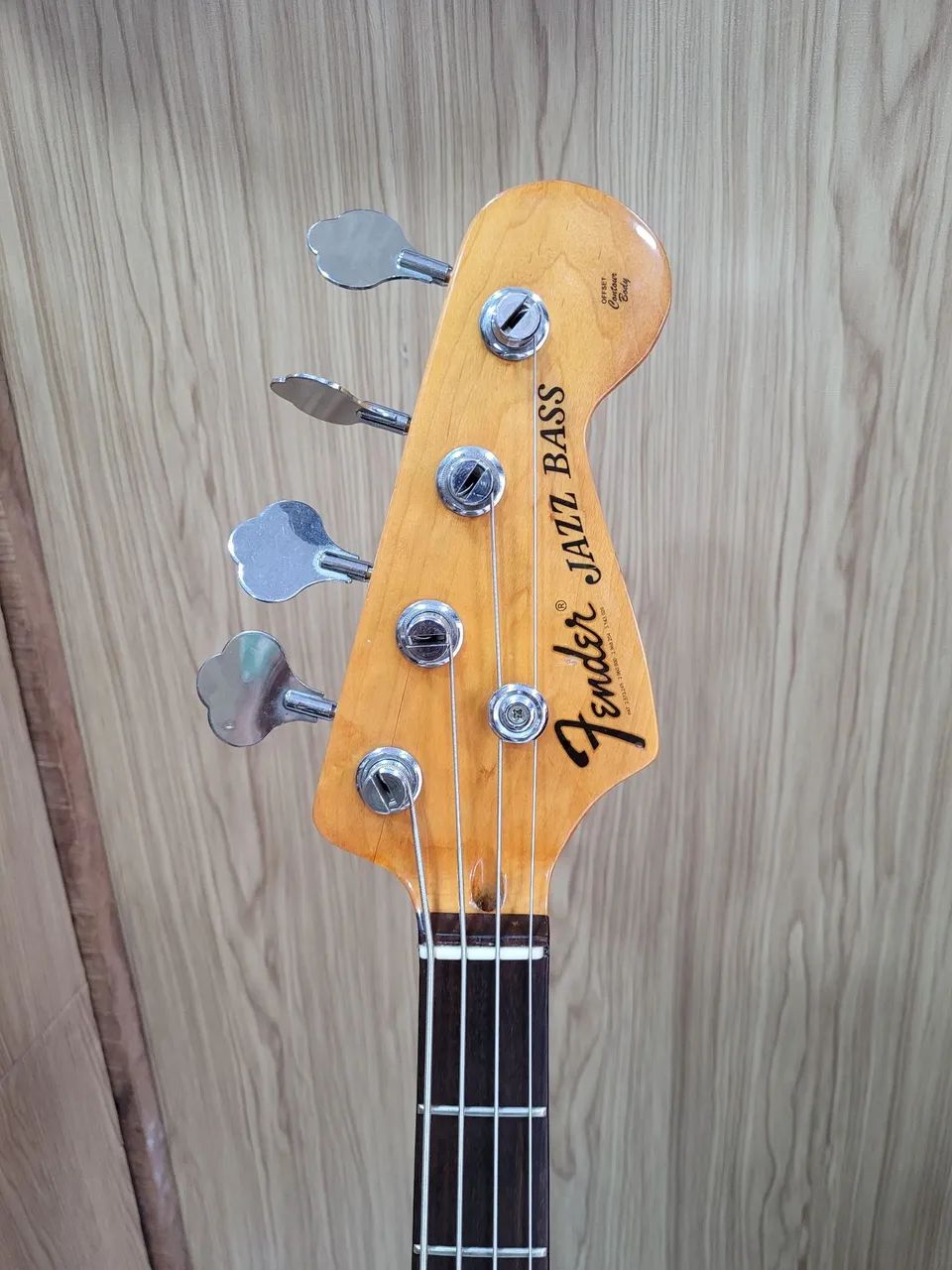 CONTRABAIXO SQUIER FENDER CUSTOMIZADO - Foto 2