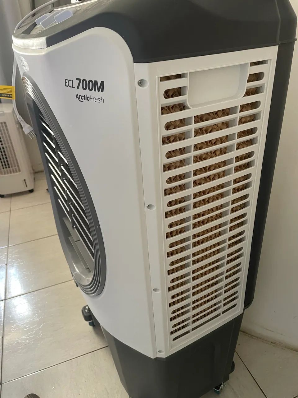 Climatizador EOS ECL700M arctic fresh 70 litros 