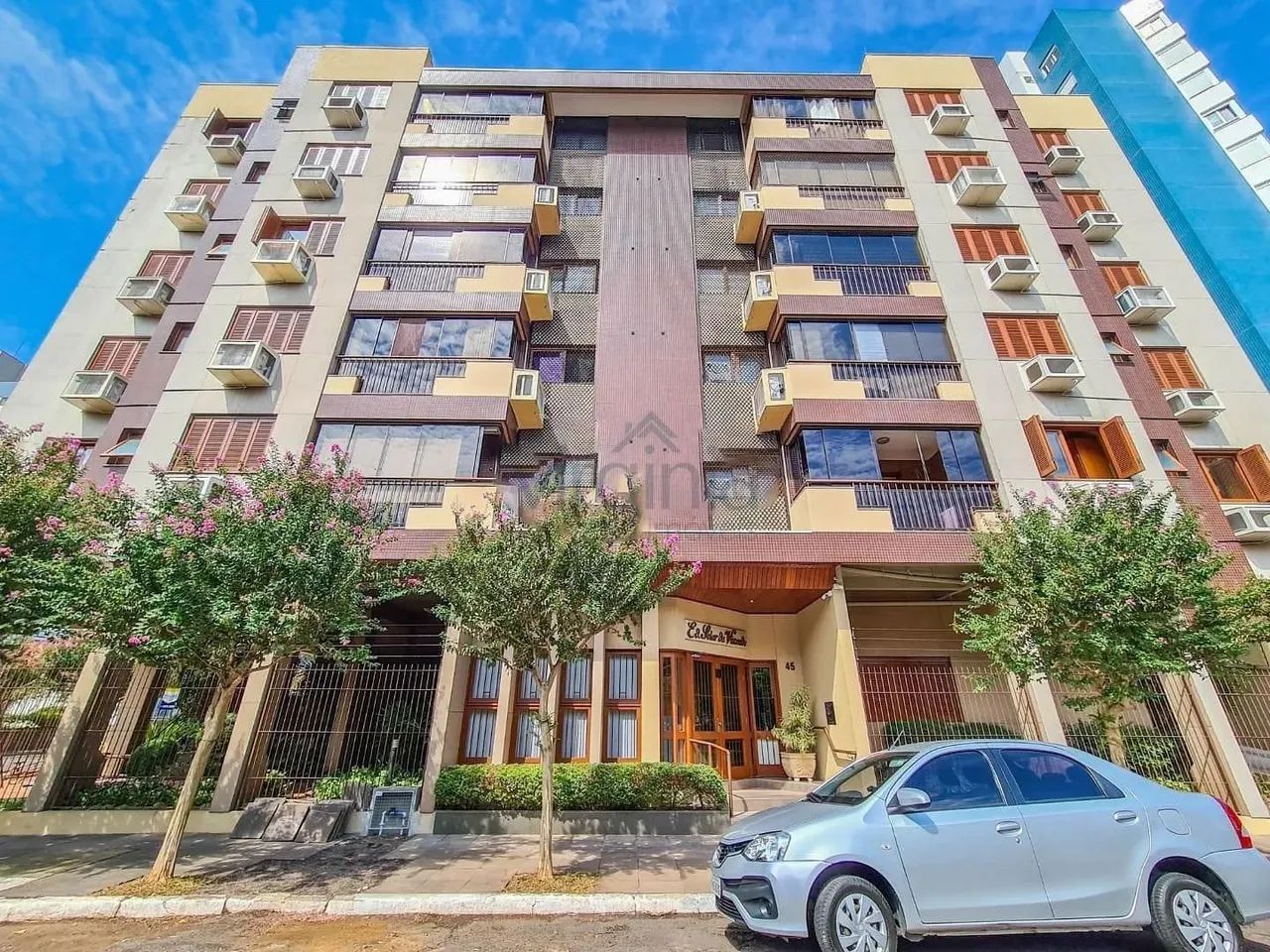 Apartamento Semi-mobiliado no Bairro Vila Rosa - Edificio Solar da Visconde - NH