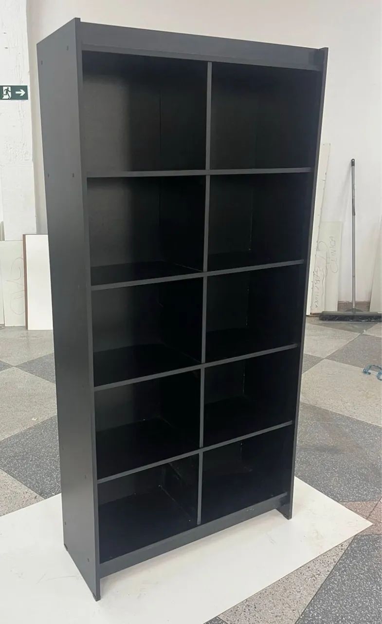 ESTANTE COLMEIA 10 NICHOS COR PRETO
