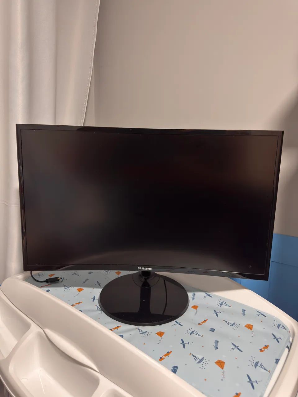 MONITOR SAMSUNG CURVO 27polegadas 60Hz