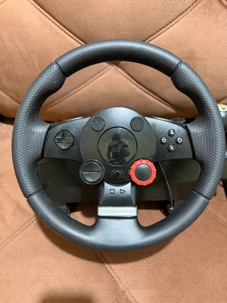 Volante Logitech DFTG - Foto 2