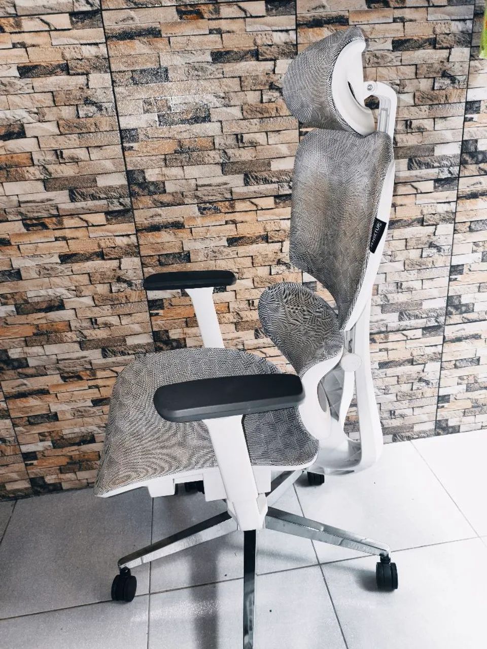 Cadeira de escritório ergonômica executiva sensetup cosy t03 - Foto 2