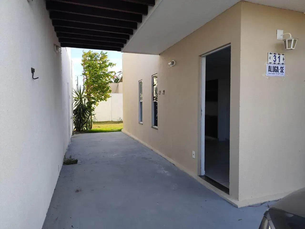ALUGO CASA NO LAGOS DO FRANCES DE 3 QUARTOS COM SUITE