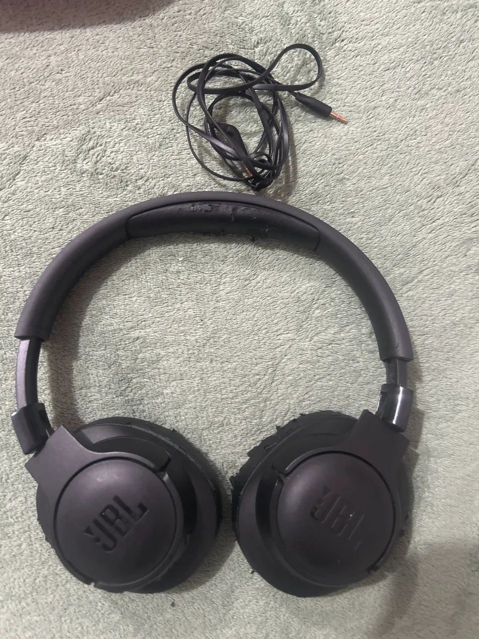 JBL TUNE710 bt