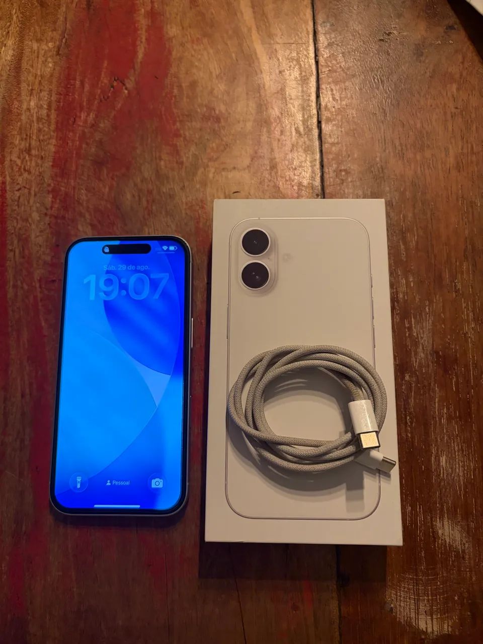 iPhone 16 128gb branco  - Foto 3