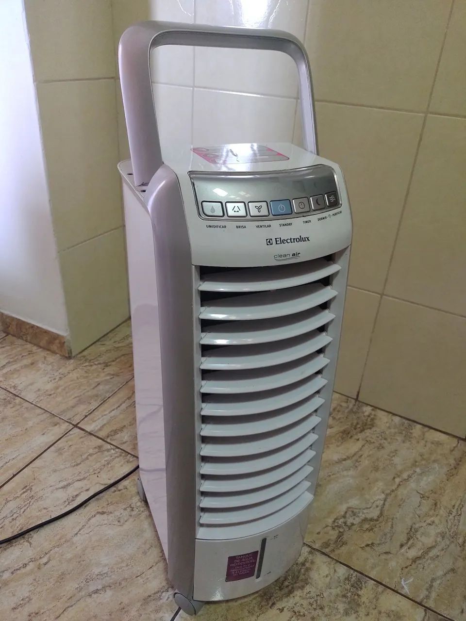 Climatizador Umidificador Electrolux Funcionando Perfeitamente! - Foto 2