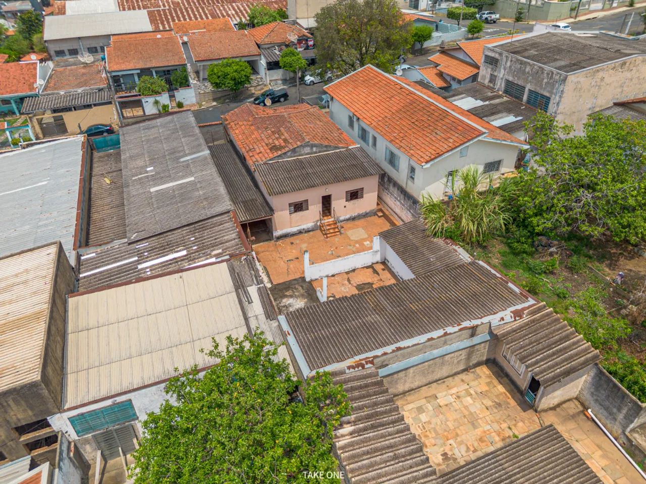 Casa de vila para venda em Centro com 3 quartos, 360m² - Foto 5