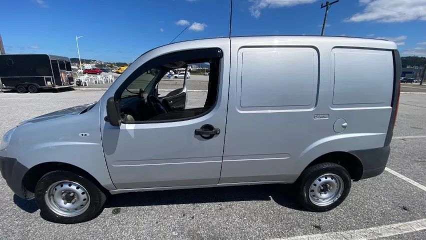 Fiat Doblo Cargo 1.4 MPI Fire Flex 8V 3P 2012 - Foto 3