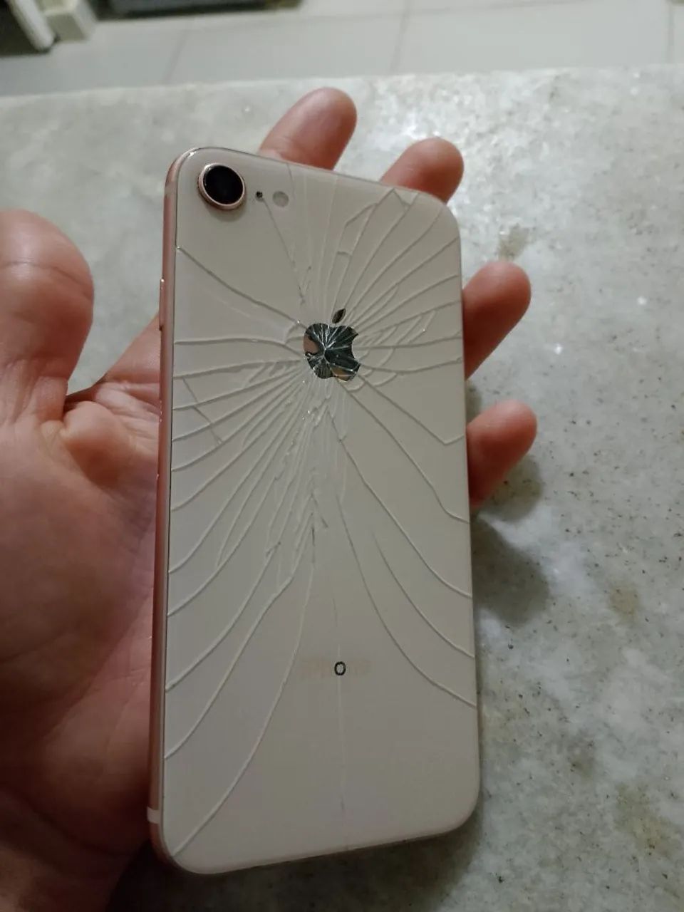 iPhone 8 para retirada de peça 