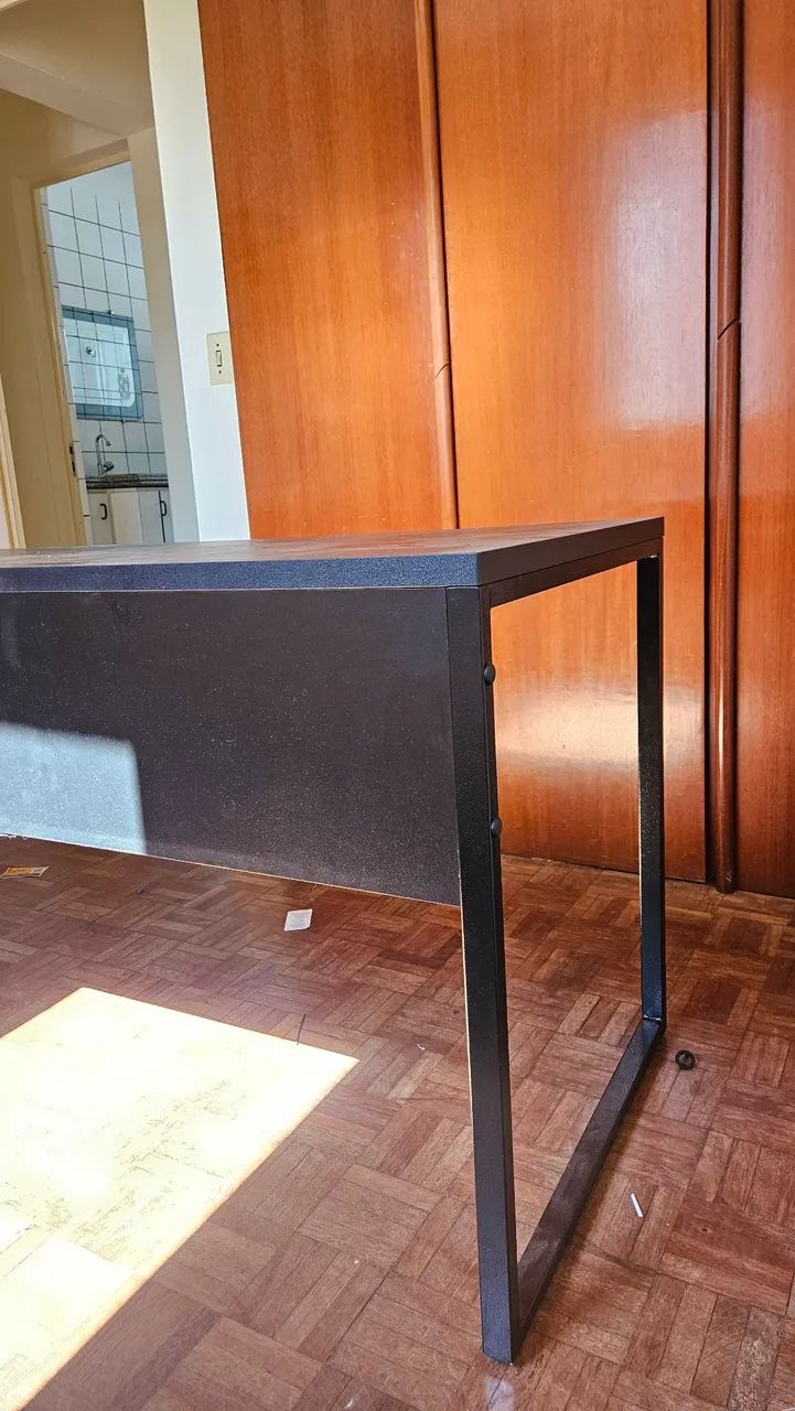 Mesa de escritório - Foto 2