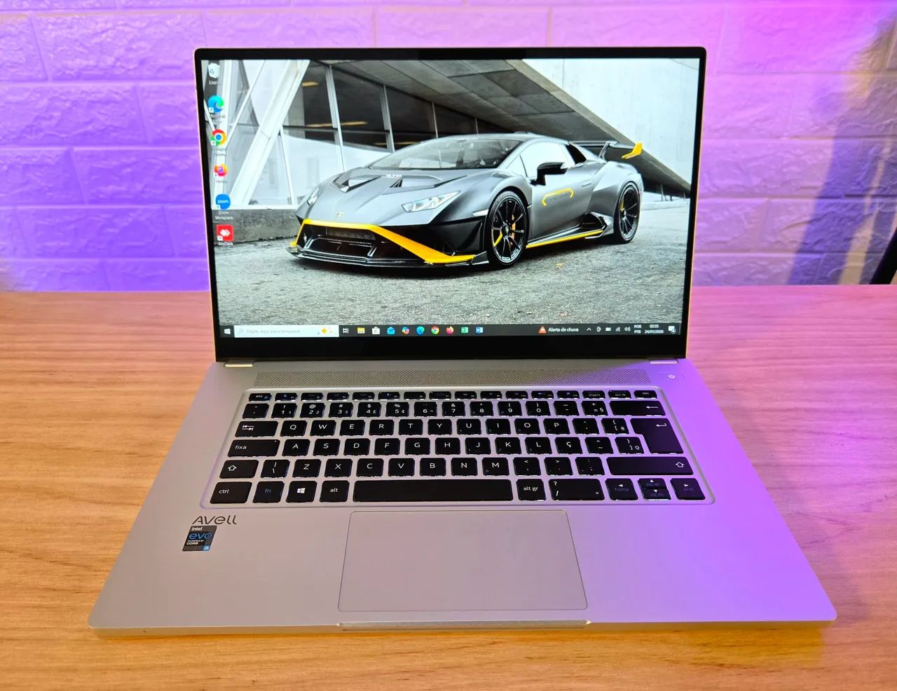 Notebook Avell Tela Touch, i5 11th, 8GB, SSD 256GB, Alumínio