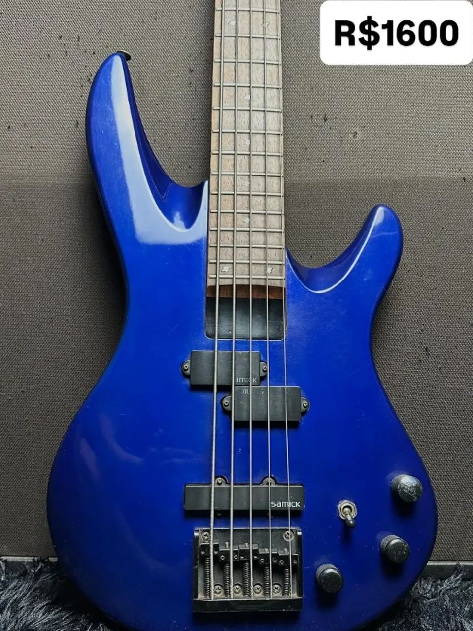 Contrabaixo Samick 5 Cordas
